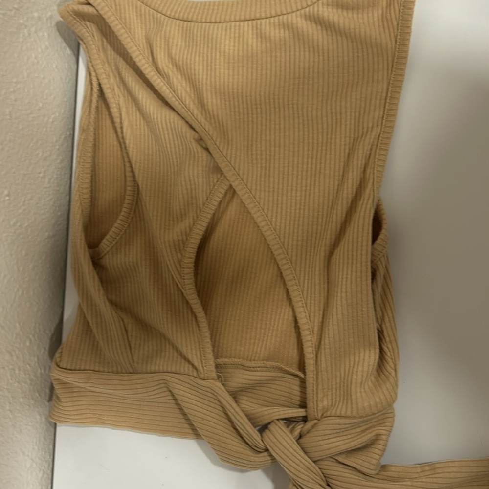Timing Ribbed Camel Bodysuit - Picture 3 of 3